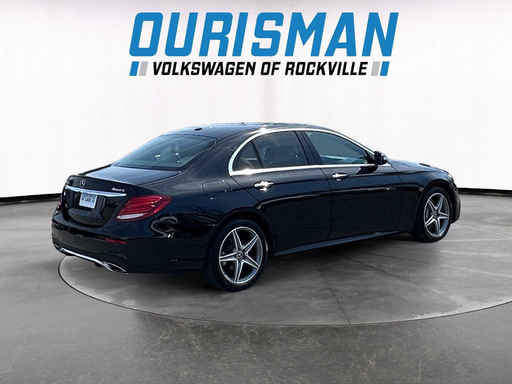 Used 2017 Mercedes-Benz E 300 4MATIC image 6