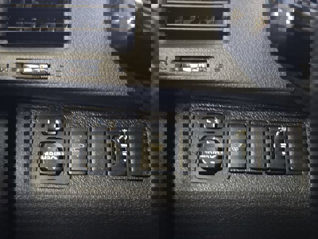 Used 2010 Toyota Highlander SE image 21