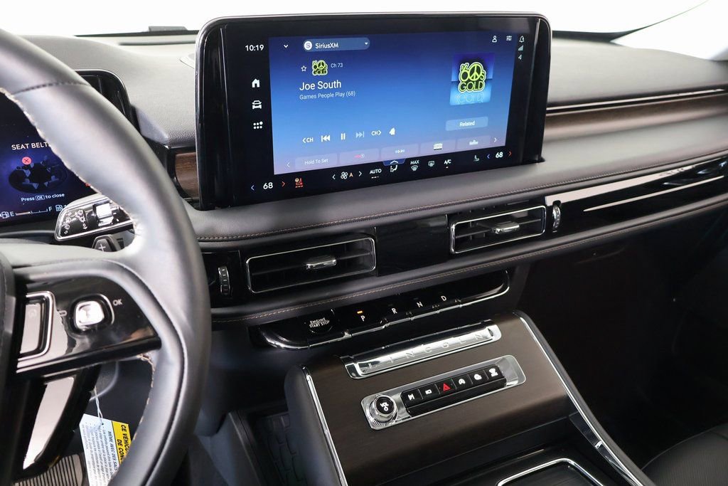 New 2025 Lincoln Aviator Reserve w/ Jet Appearance Package image 5