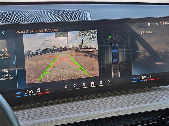 Used 2025 BMW 330i Sedan RWD image 17