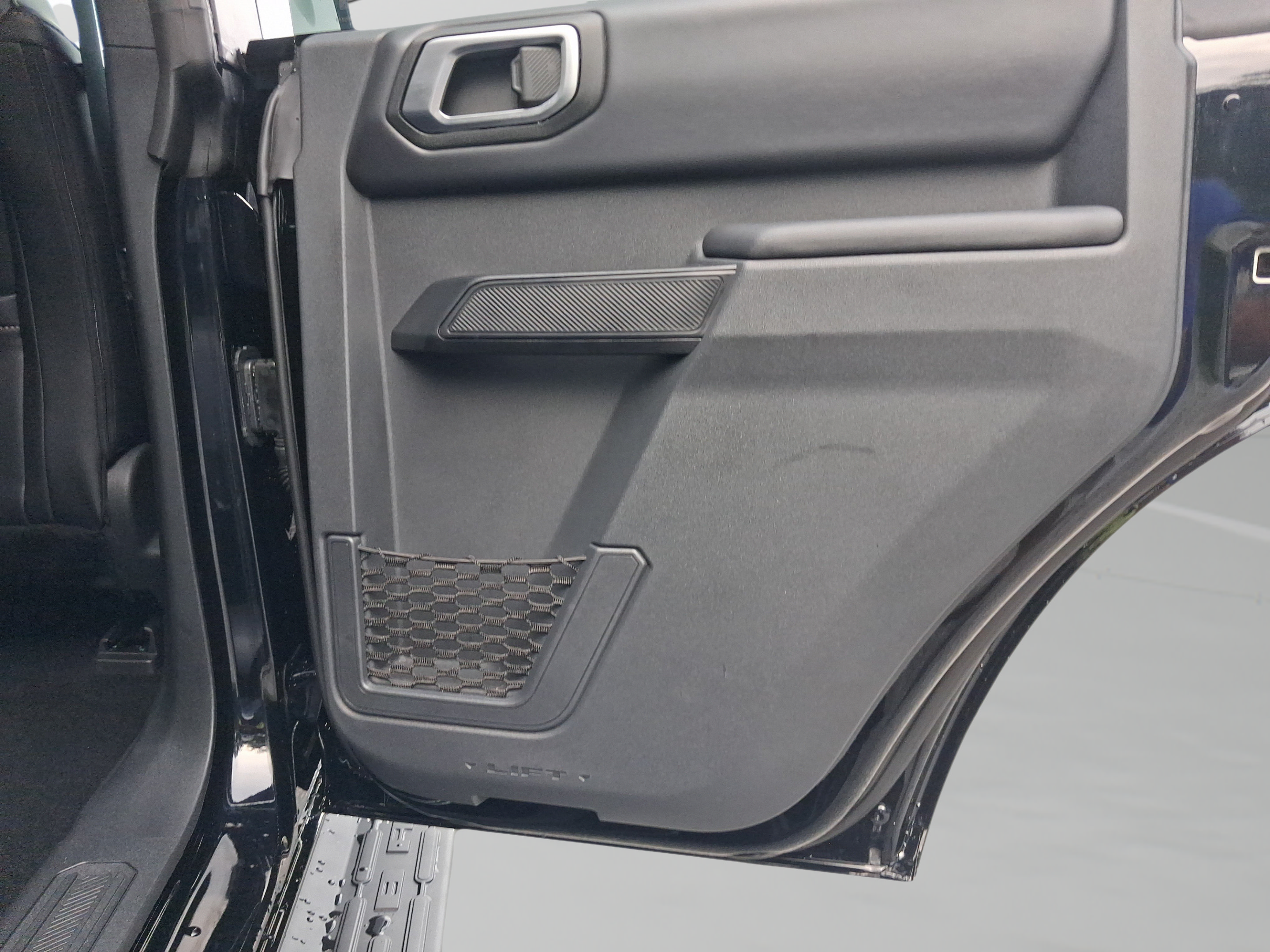 Used 2026 Ford Bronco Outer Banks AWD/4WD image 31