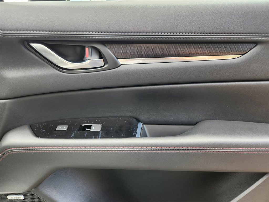 New 2025 MAZDA CX-5 Carbon Edition image 19