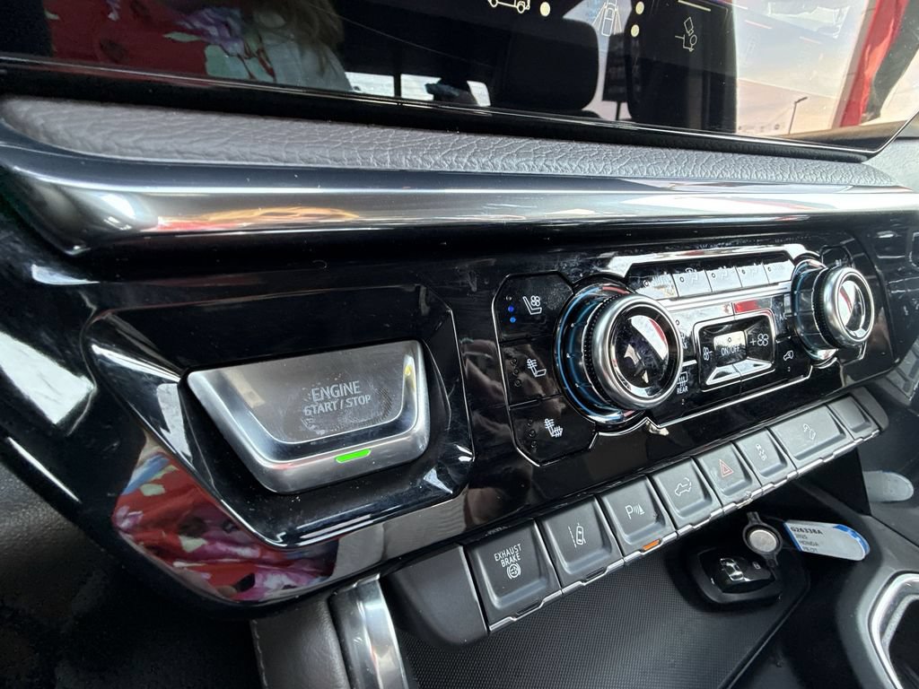 Certified 2024 GMC Sierra 2500 Denali AWD/4WD image 23
