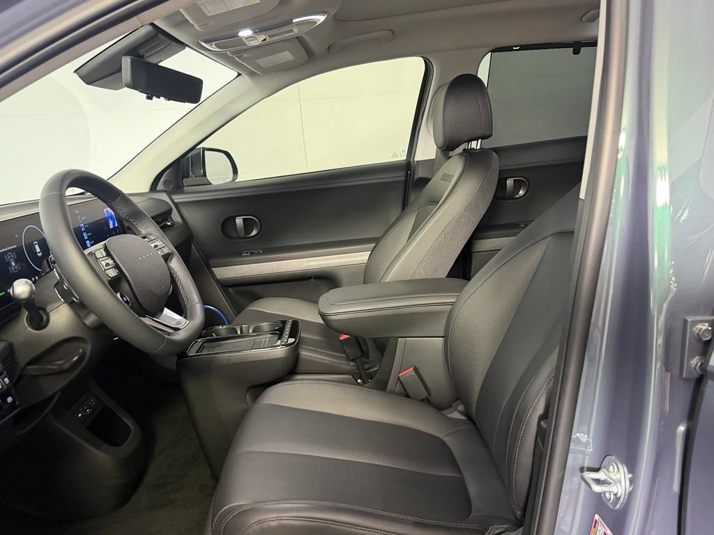 Used 2025 Hyundai Ioniq 5 Limited AWD/4WD image 21