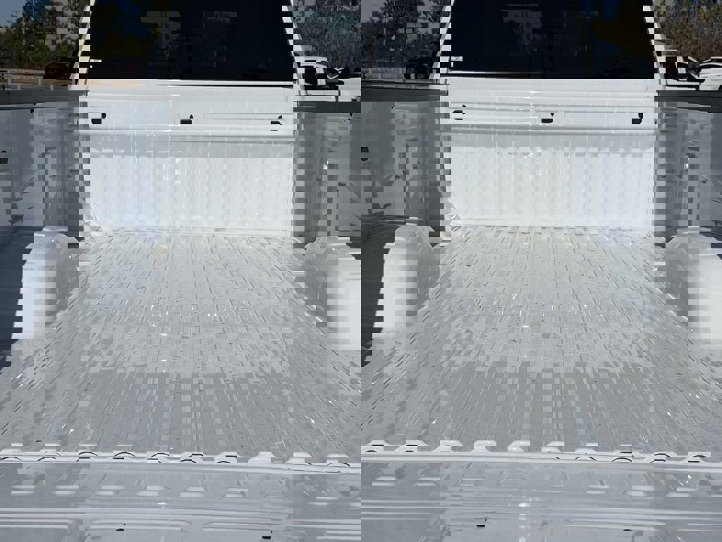 New 2026 Chevrolet Silverado 3500 LT w/ Convenience Package image 9