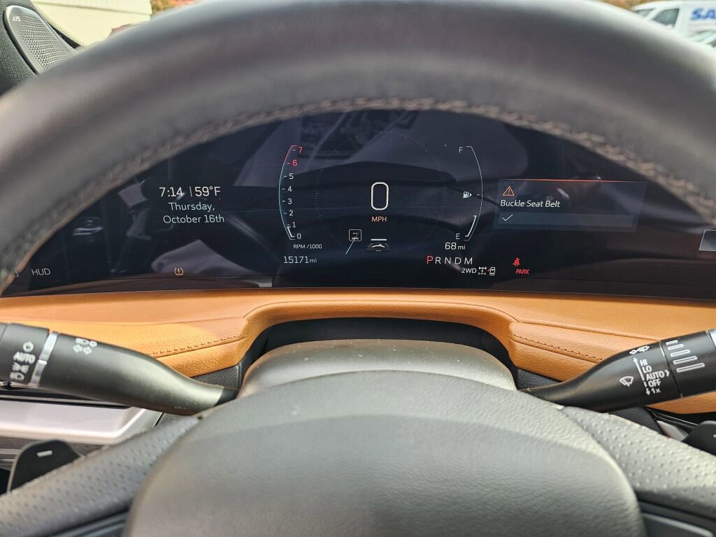 Used 2025 Cadillac XT4 Sport image 29