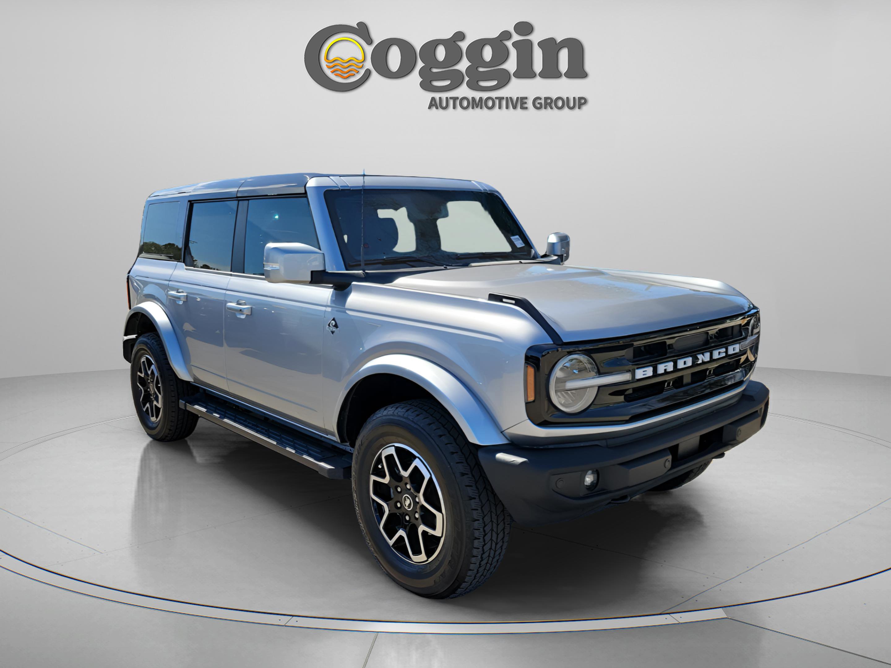 Used 2024 Ford Bronco Outer Banks image 5