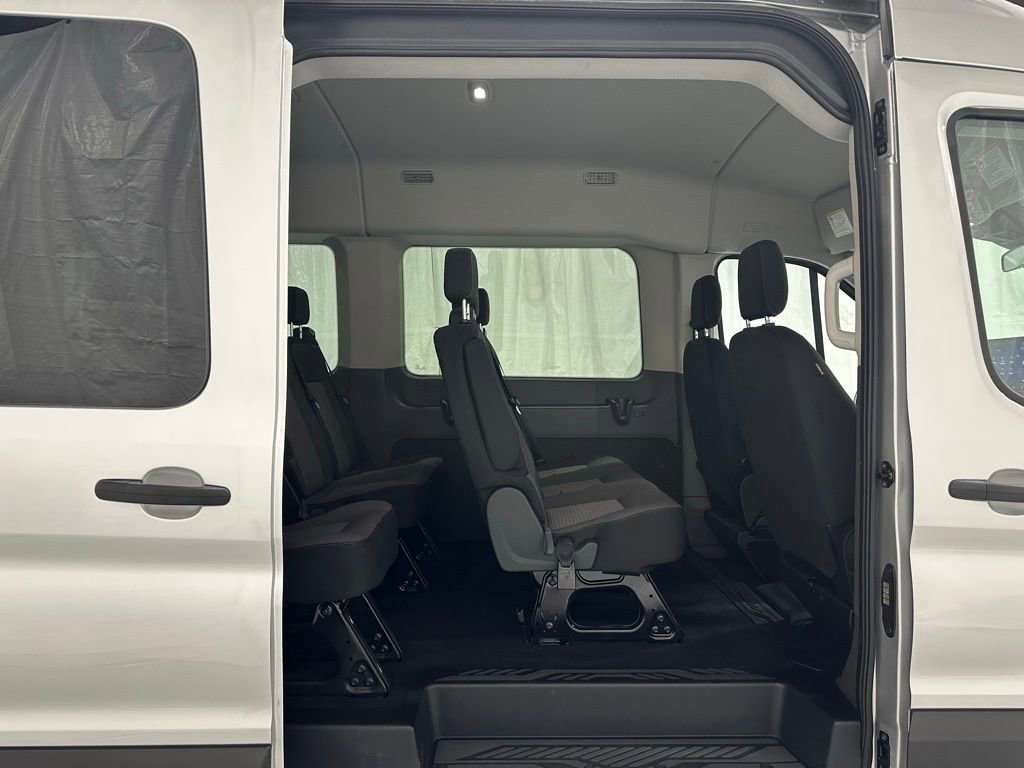 Used 2025 Ford Transit 350 XLT image 38