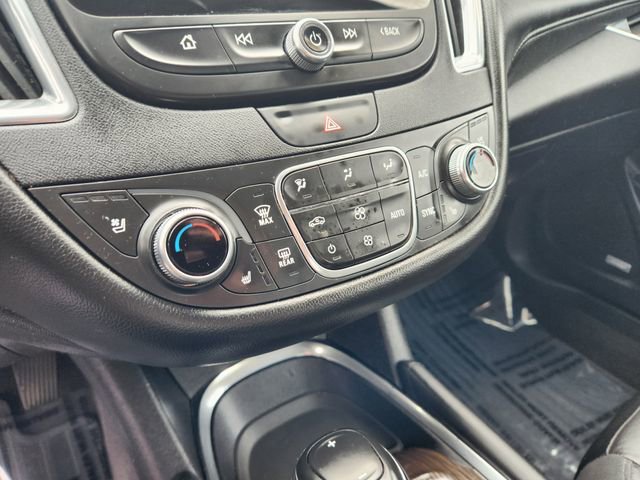Used 2019 Chevrolet Malibu Premier w/ Sun and Wheel Package image 16