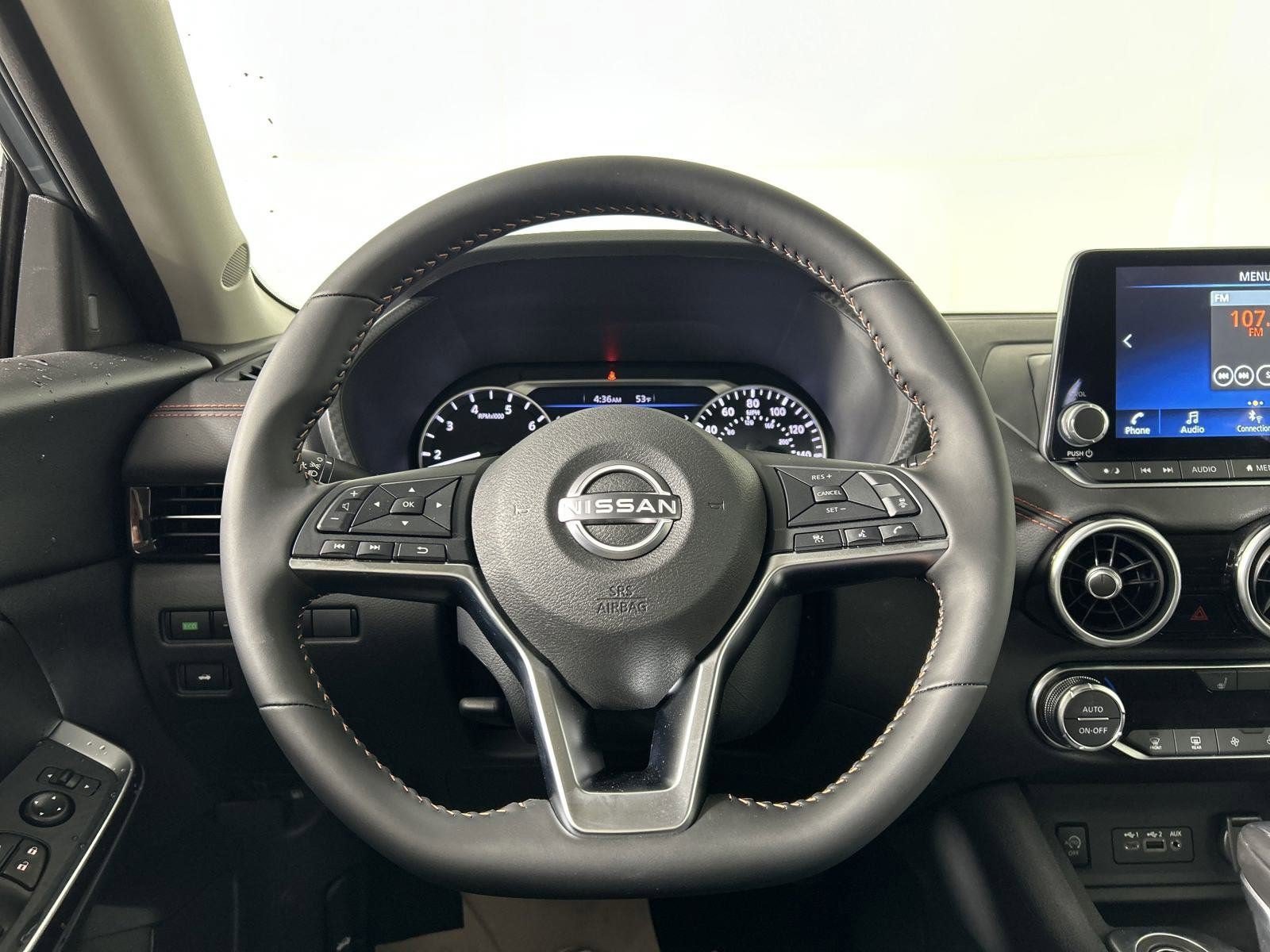 New 2025 Nissan Sentra SR FWD image 23