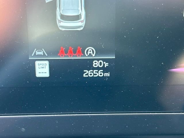 Used 2025 Kia Sportage LX image 29