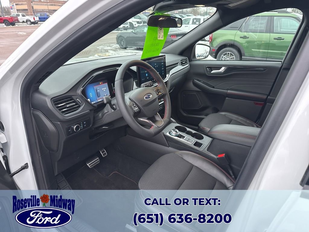 Used 2023 Ford Escape ST-Line w/ Tech Pack #1 image 24