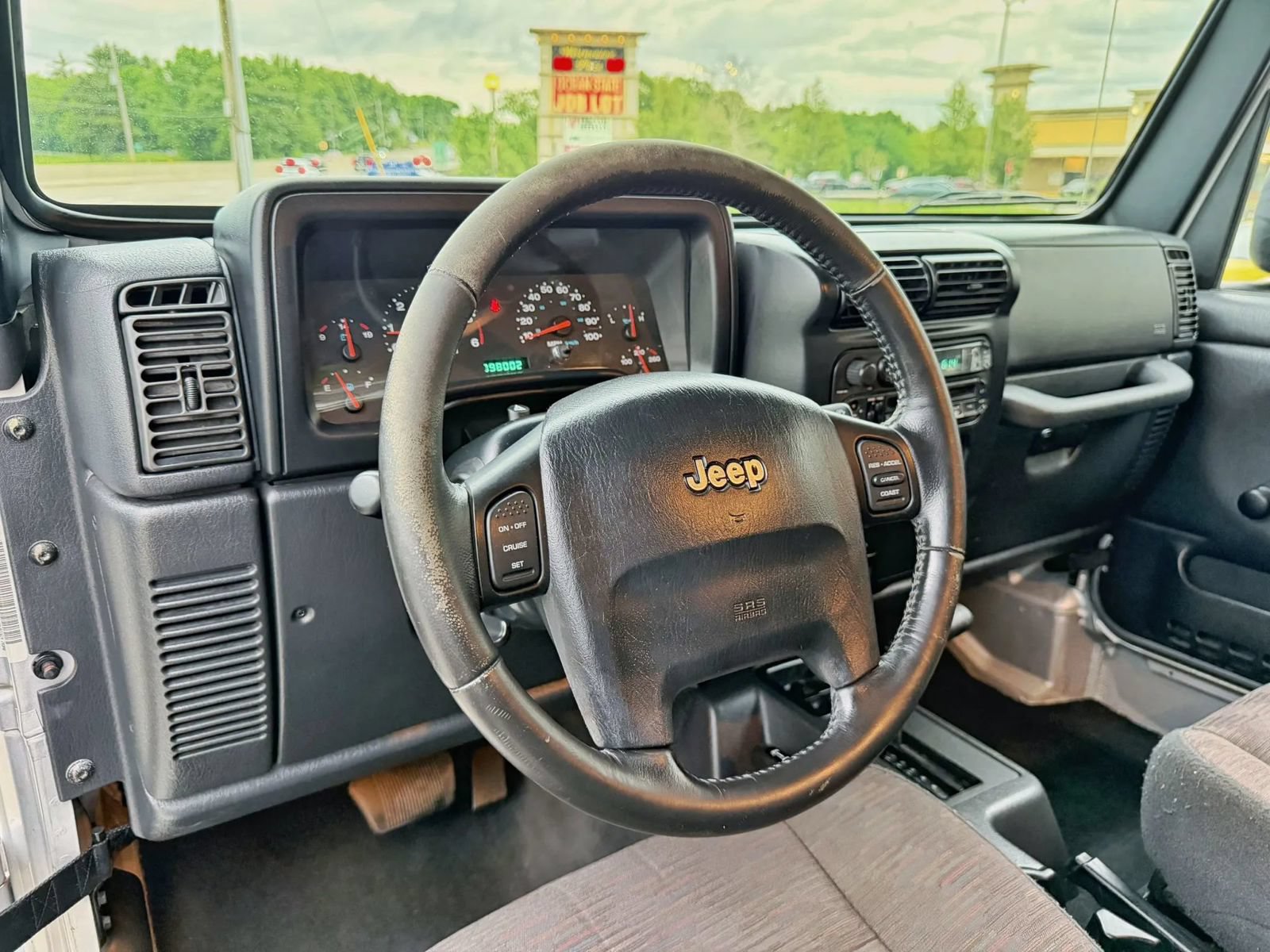 Used 2004 Jeep Wrangler 4WD image 84