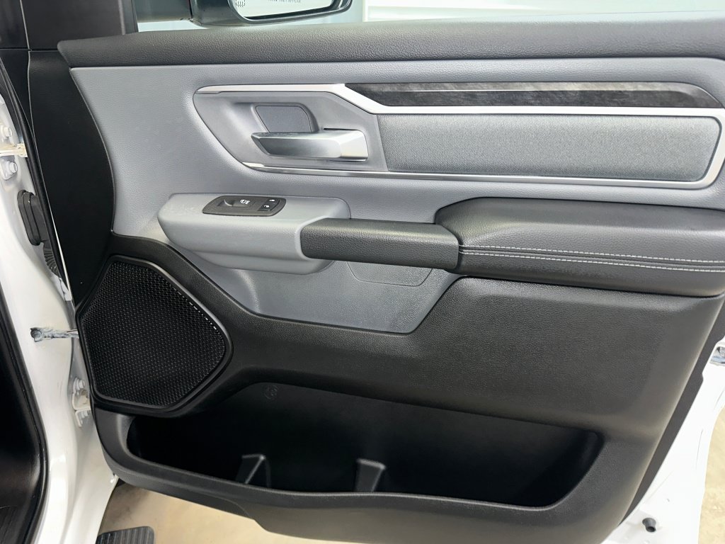 Used 2023 RAM 1500 Big Horn AWD/4WD image 28