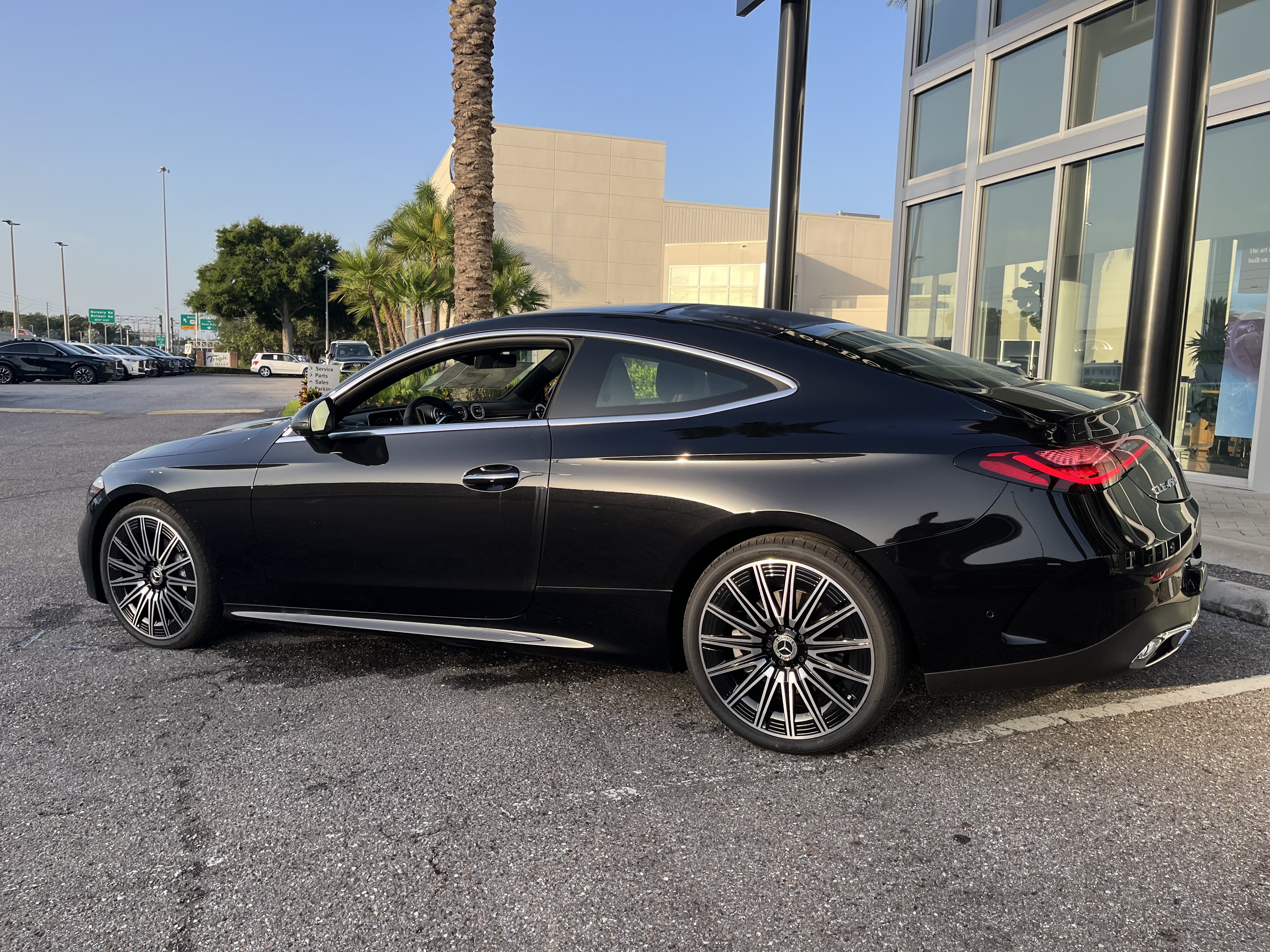 New 2026 Mercedes-Benz CLE 450 4MATIC Coupe image 4