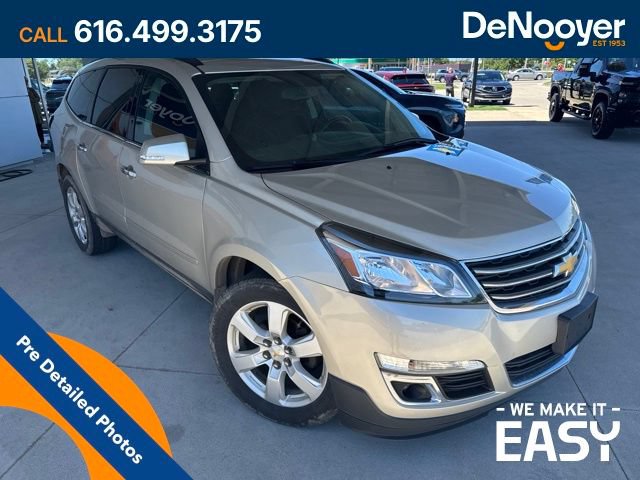 Used 2016 Chevrolet Traverse LT w/ Style and Technology Package AWD/4WD image 7