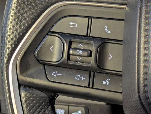 Used 2025 Toyota Sequoia SR5 AWD/4WD image 9