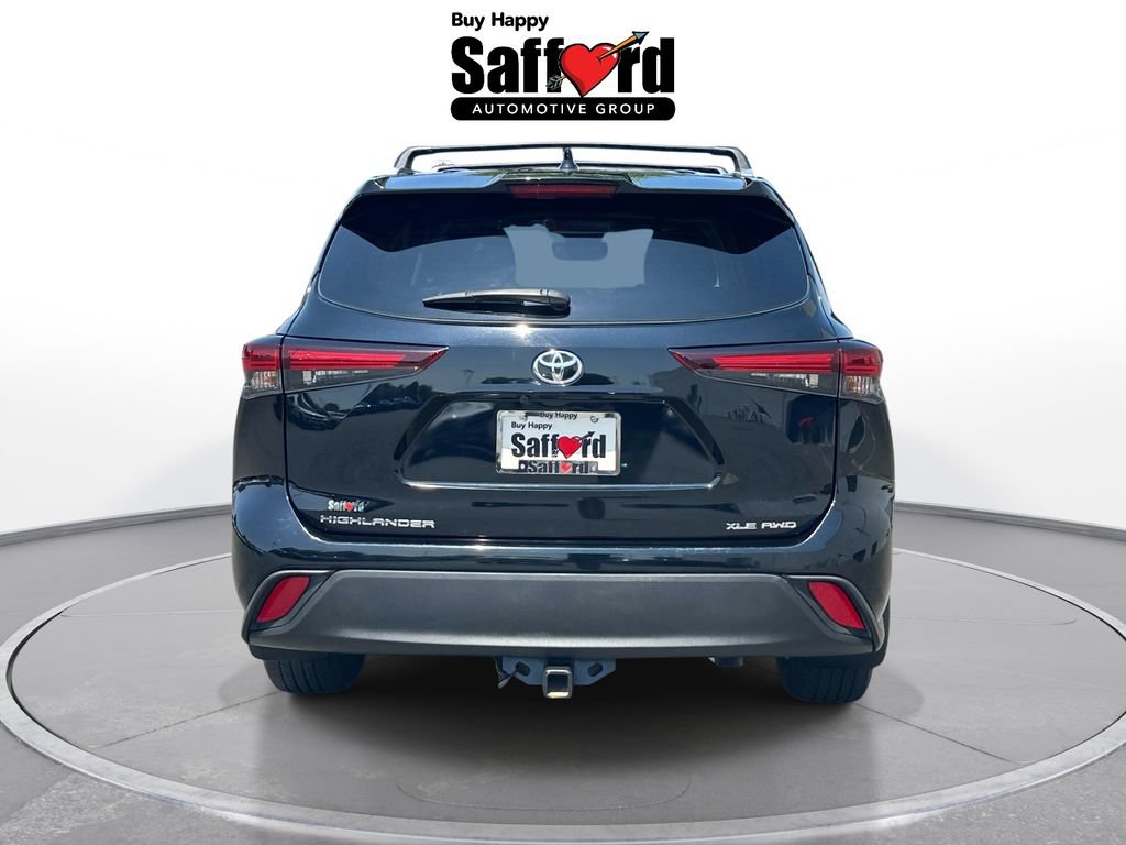 Used 2024 Toyota Highlander XLE AWD/4WD image 7