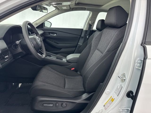 Certified 2025 Honda Accord SE image 27