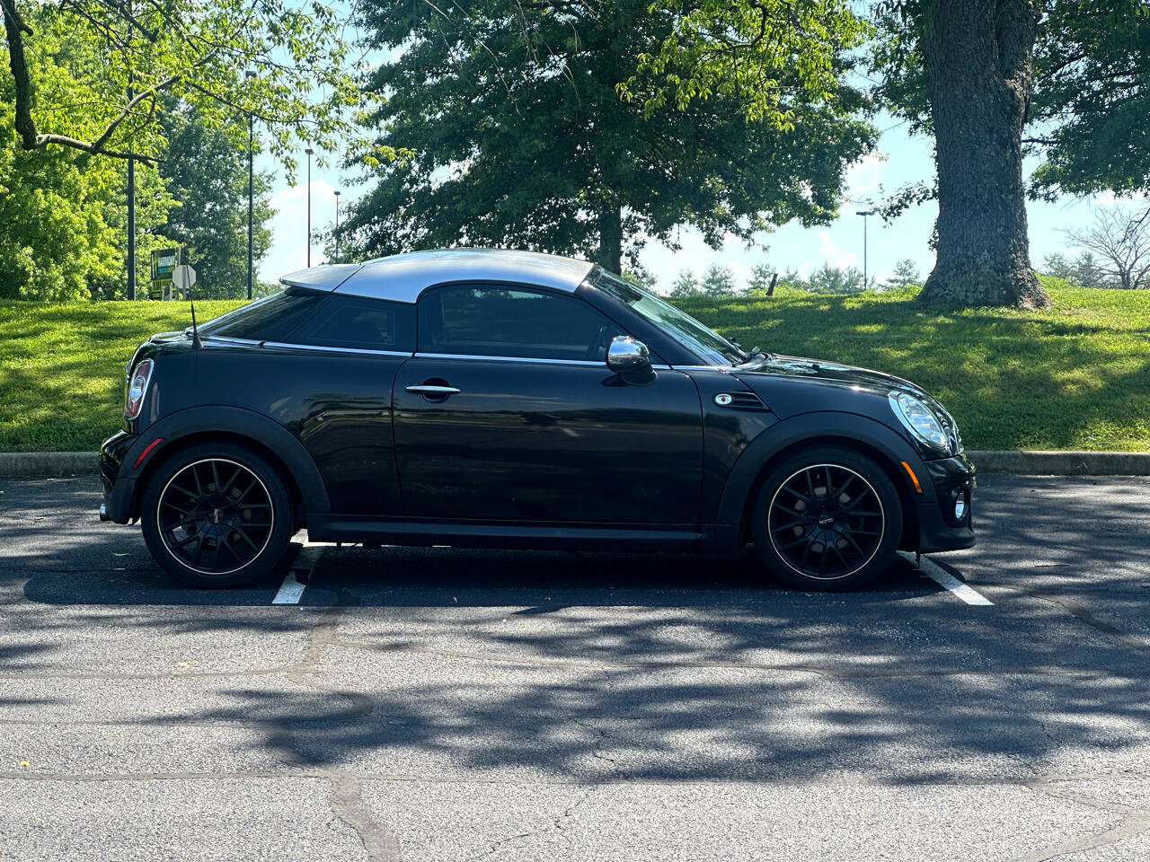 Used 2012 MINI Cooper Coupe image 10