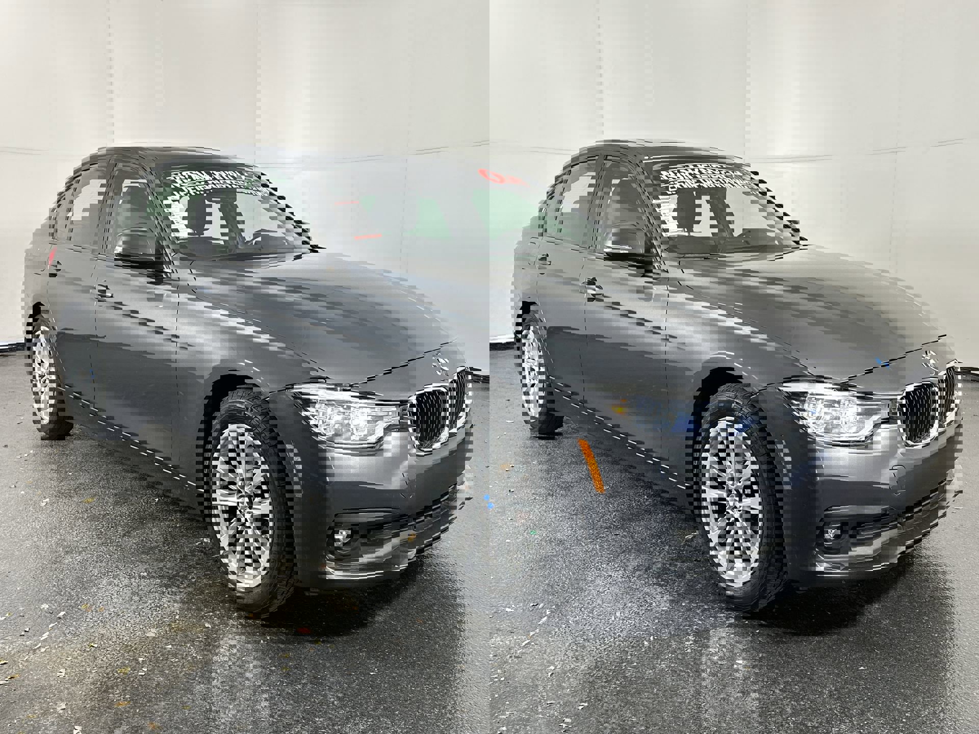 Used 2018 BMW 320i Sedan video 2