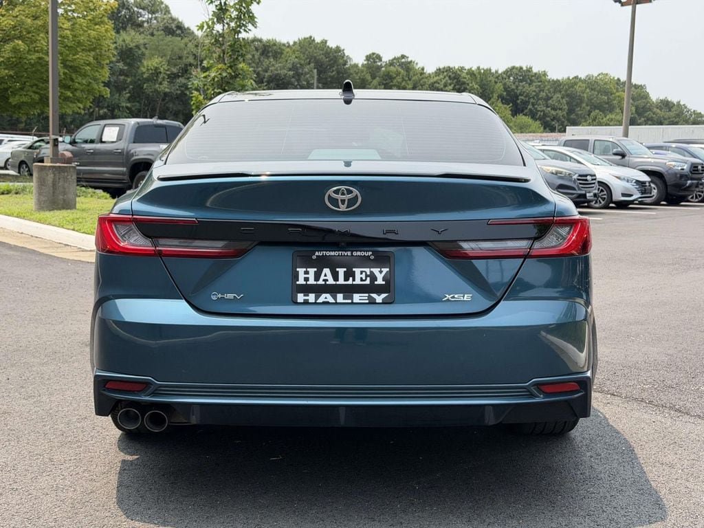 Used 2025 Toyota Camry XSE FWD image 21
