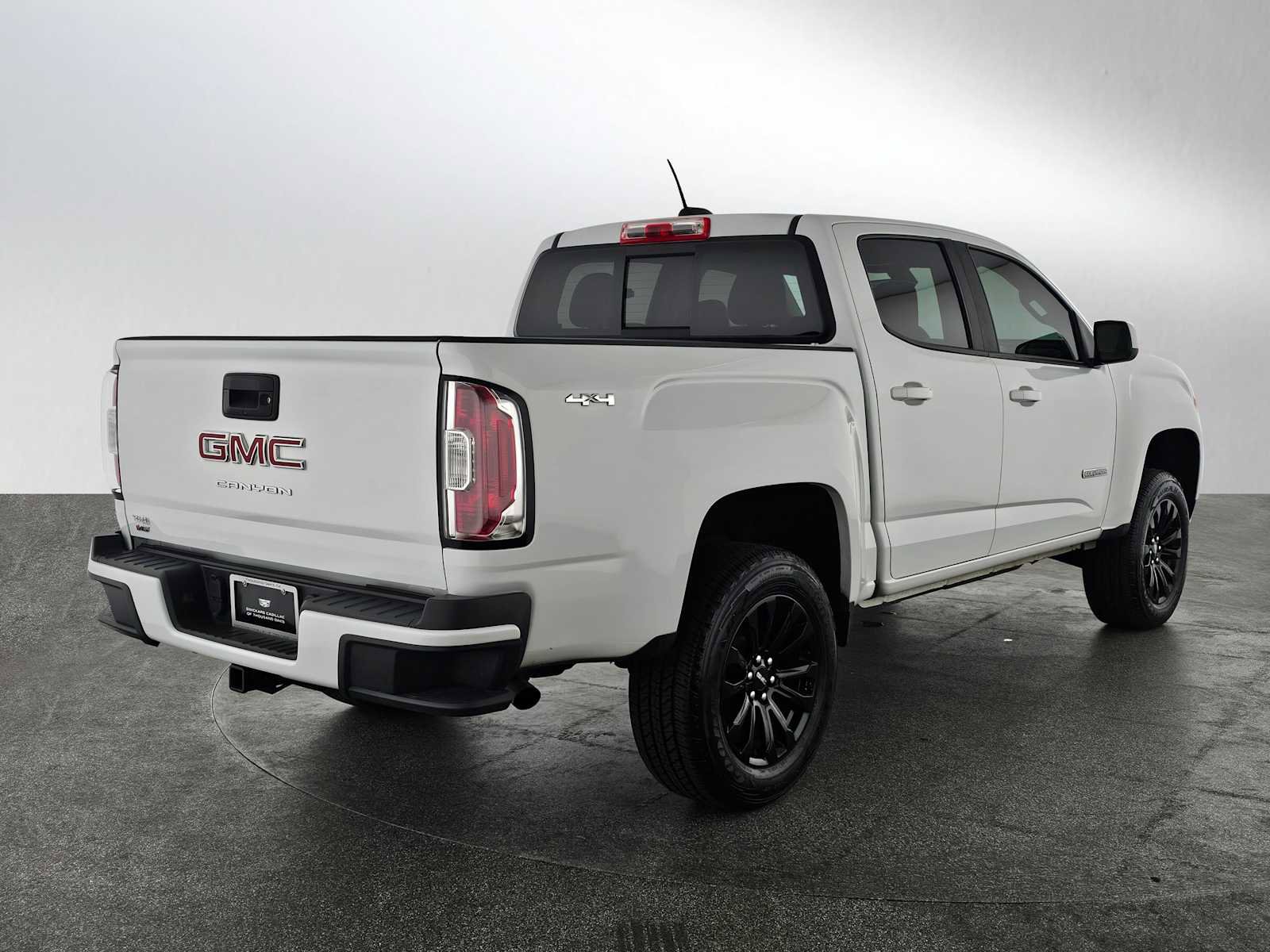 Used 2022 GMC Canyon Elevation w/ Trailering Package image 7