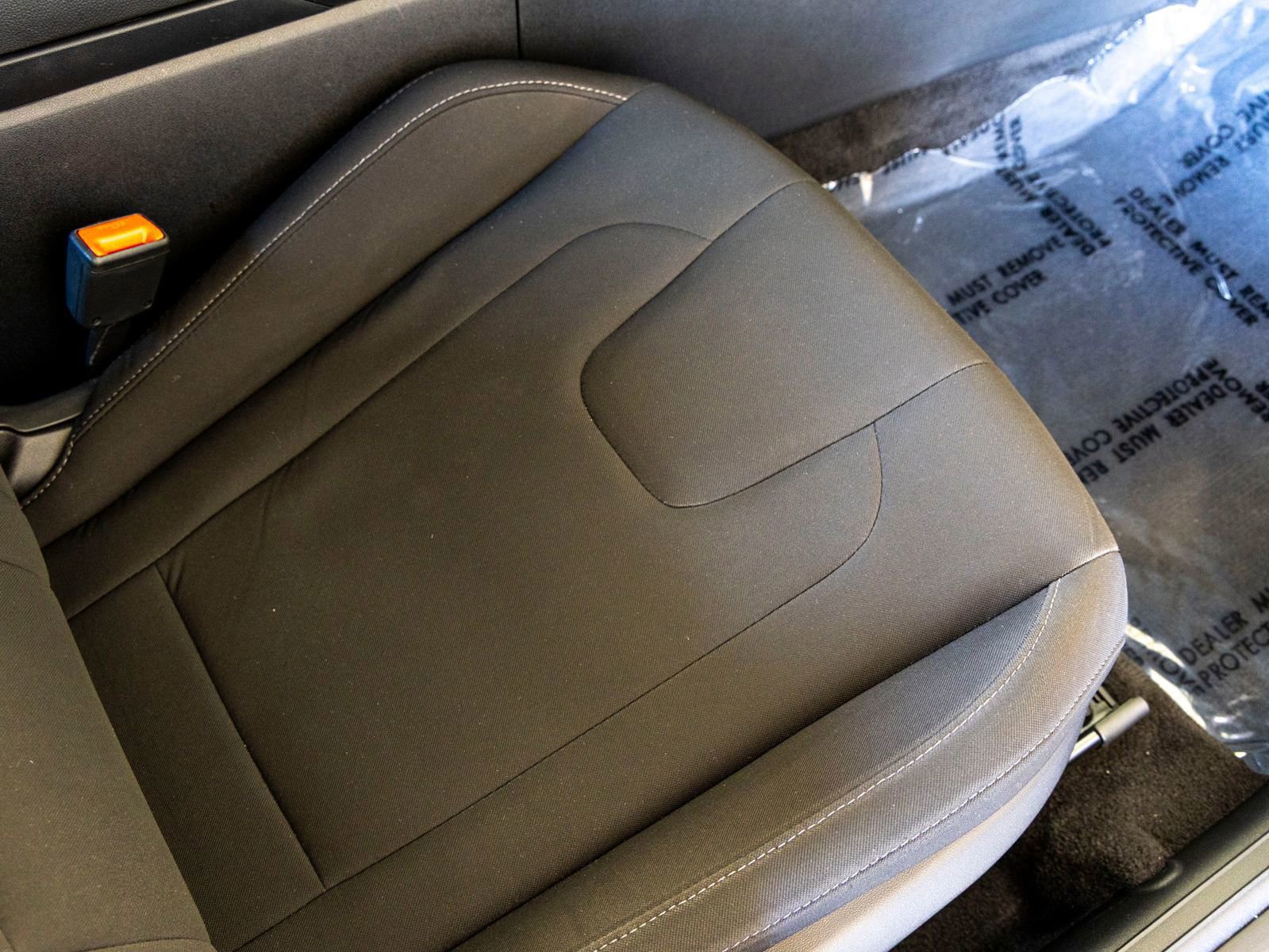 Used 2023 Hyundai Elantra SEL w/ Cargo Package image 30