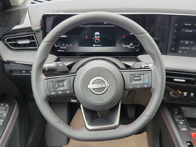 New 2025 Nissan Kicks SR w/ SR Premium Package AWD/4WD image 22