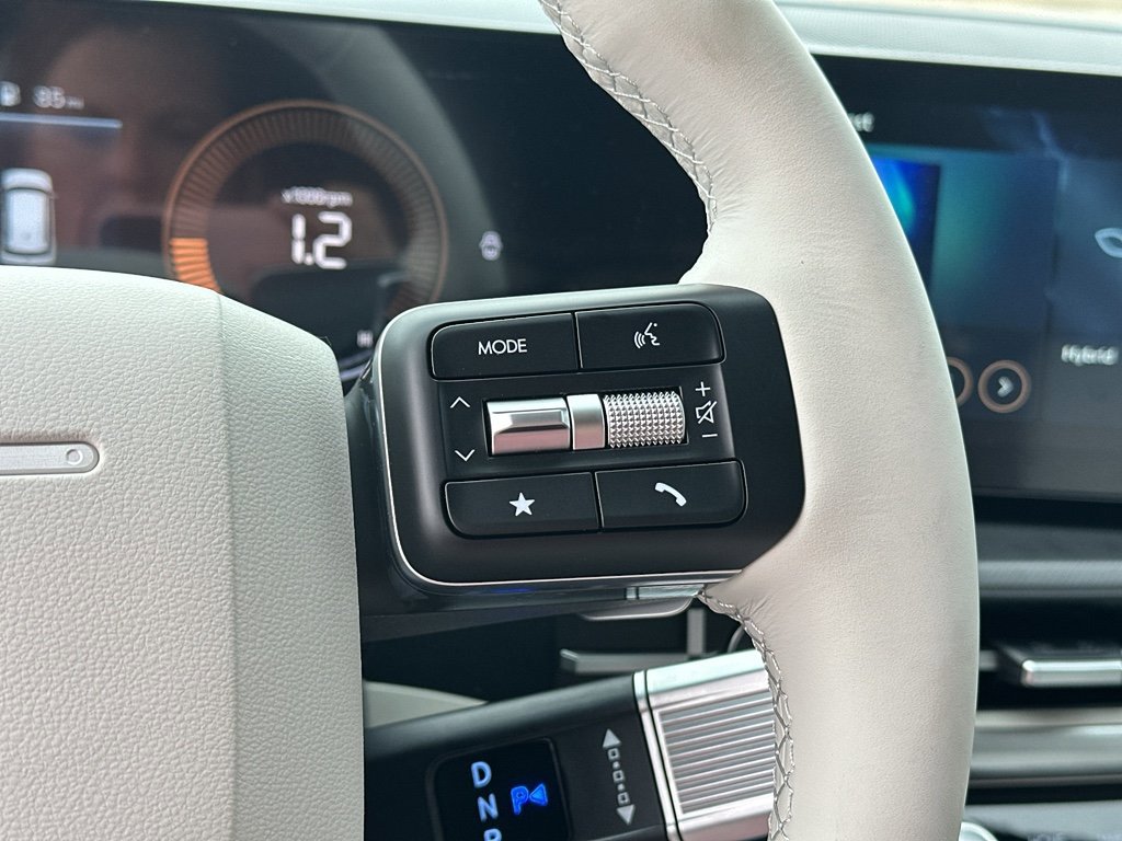 New 2026 Hyundai Santa Fe SE image 15