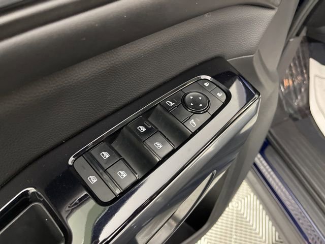 Used 2022 Nissan Pathfinder SL w/ SL Premium Package image 33