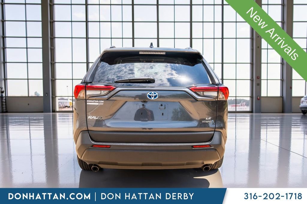 Used 2020 Toyota RAV4 LE AWD/4WD image 29