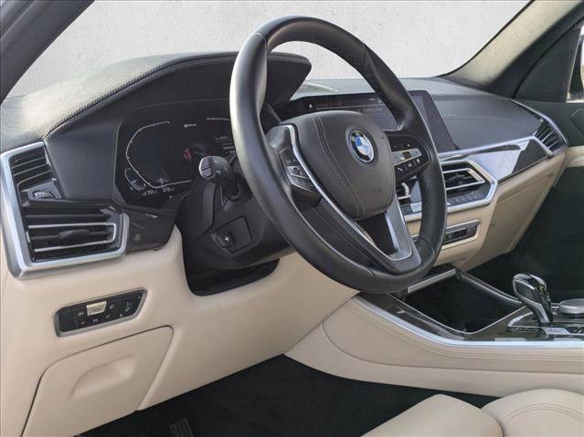 Used 2022 BMW X5 xDrive45e w/ Premium Package image 10