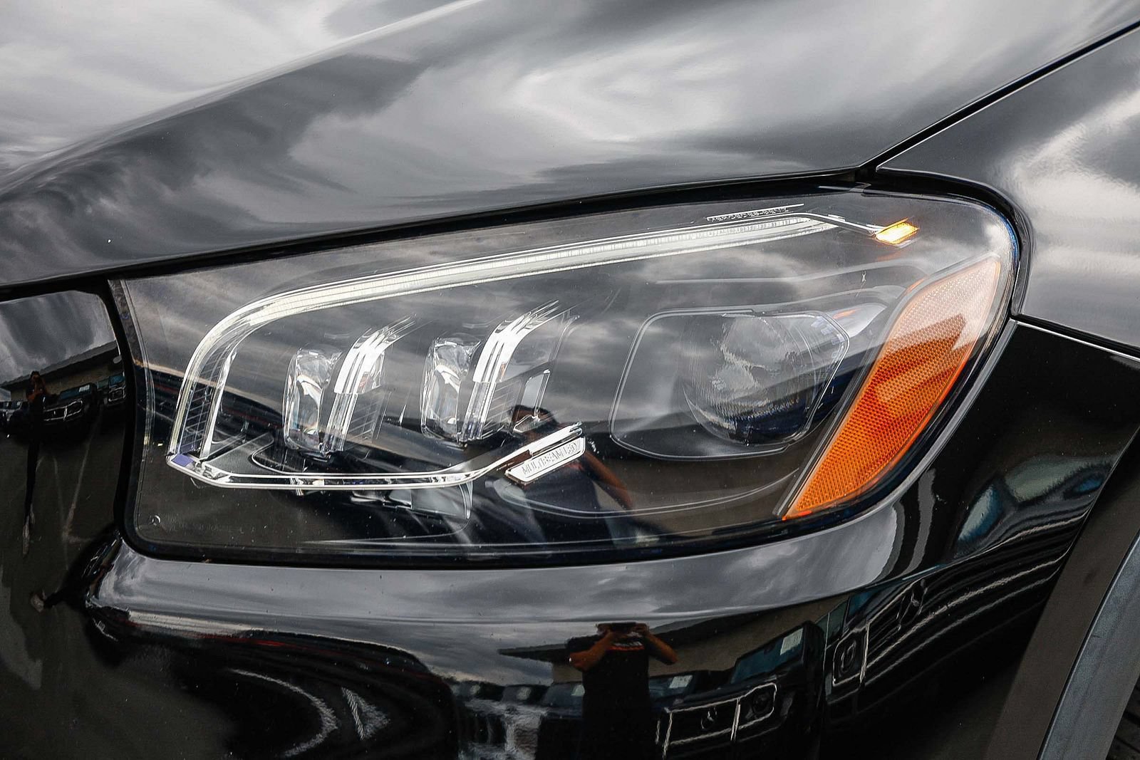 Used 2023 Mercedes-Benz GLS 450 4MATIC image 7