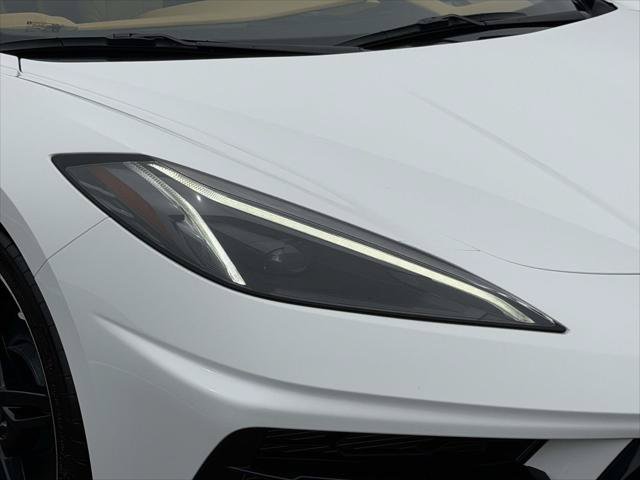 Used 2020 Chevrolet Corvette Stingray Premium Cpe w/ 3LT Preferred Equipment Group RWD image 12