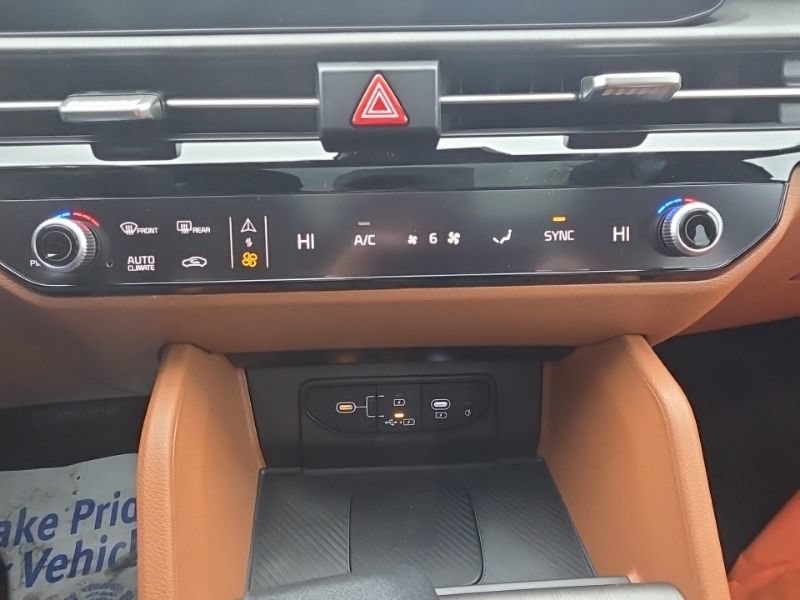 New 2026 Kia Sportage X-Line w/ X-Line Technology Package AWD/4WD image 39