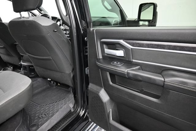 Used 2024 RAM 2500 Big Horn AWD/4WD image 20