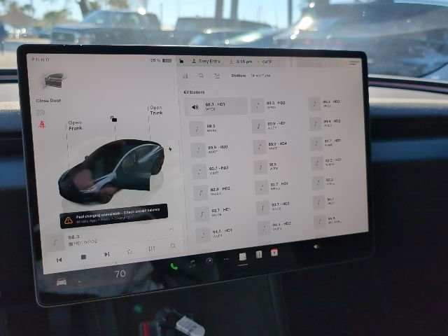 Used 2025 Tesla Model 3 Long Range image 16