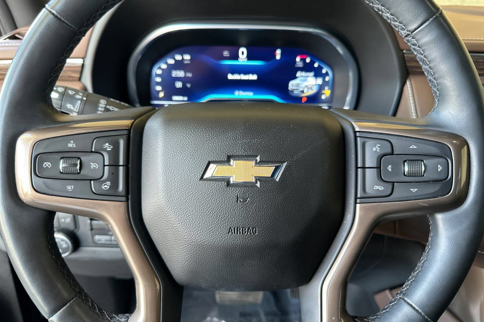 Certified 2023 Chevrolet Tahoe High Country w/ Premium Package AWD/4WD image 25