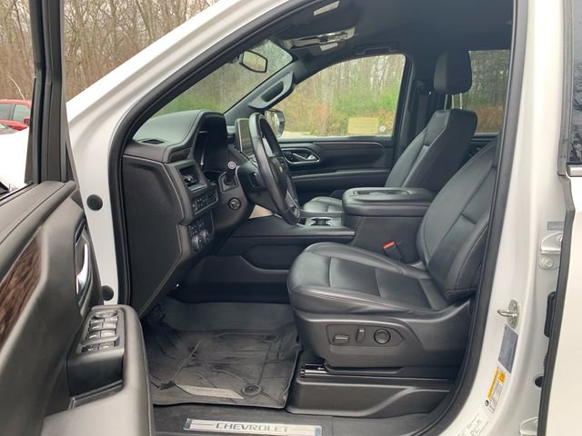Used 2022 Chevrolet Tahoe LT w/ Luxury Package image 29