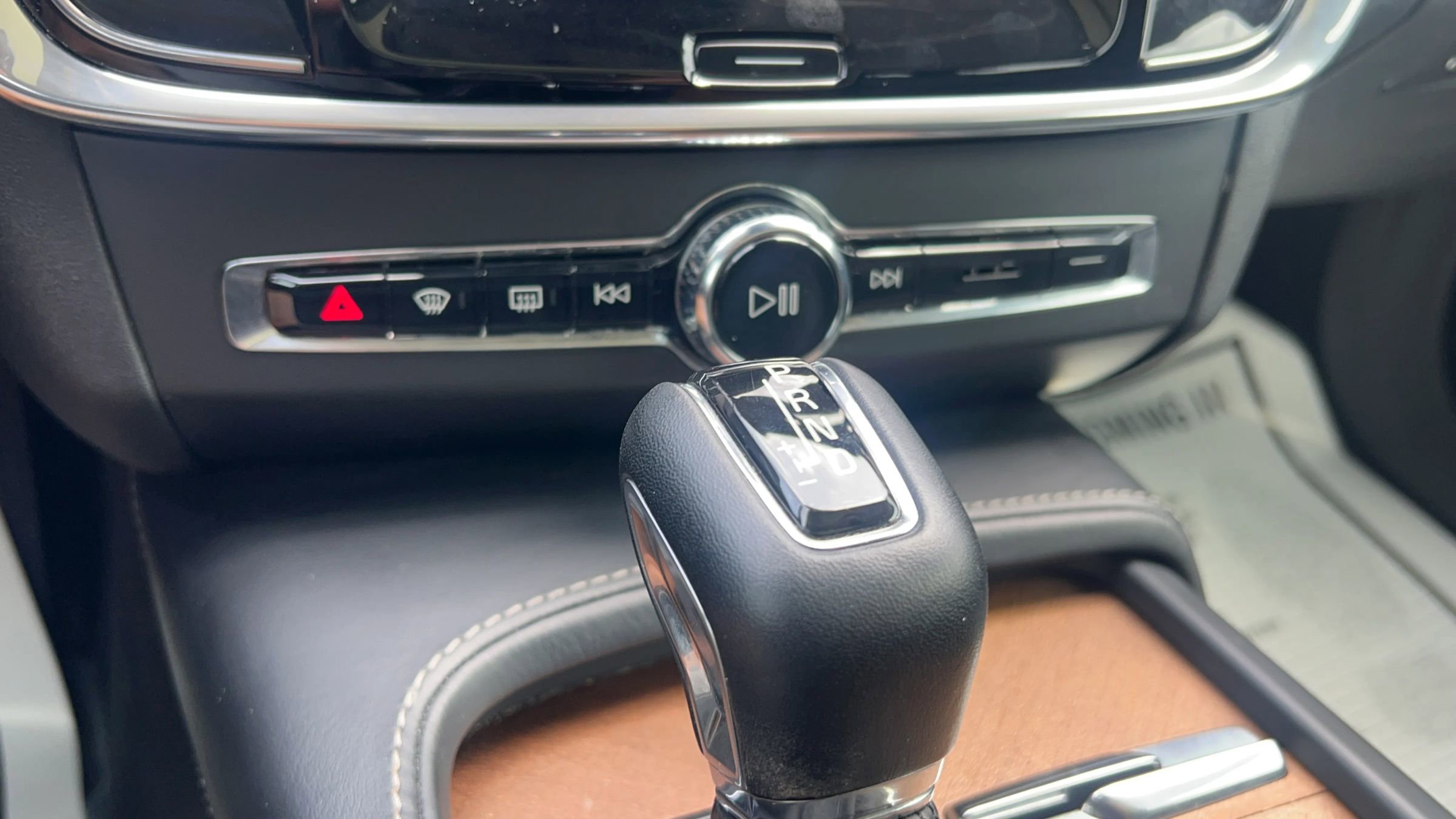 Used 2018 Volvo S90 T6 Inscription w/ Convenience Package AWD/4WD image 14