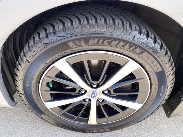 Used 2019 Subaru Impreza 2.0i Premium AWD/4WD image 25