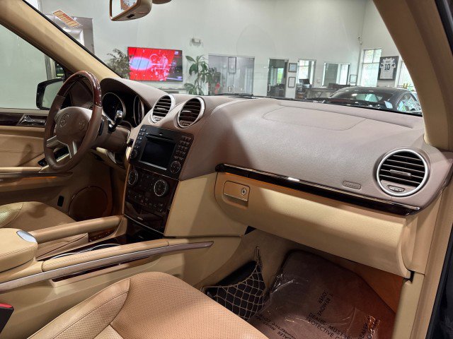 Used 2012 Mercedes-Benz GL 450 4MATIC image 56