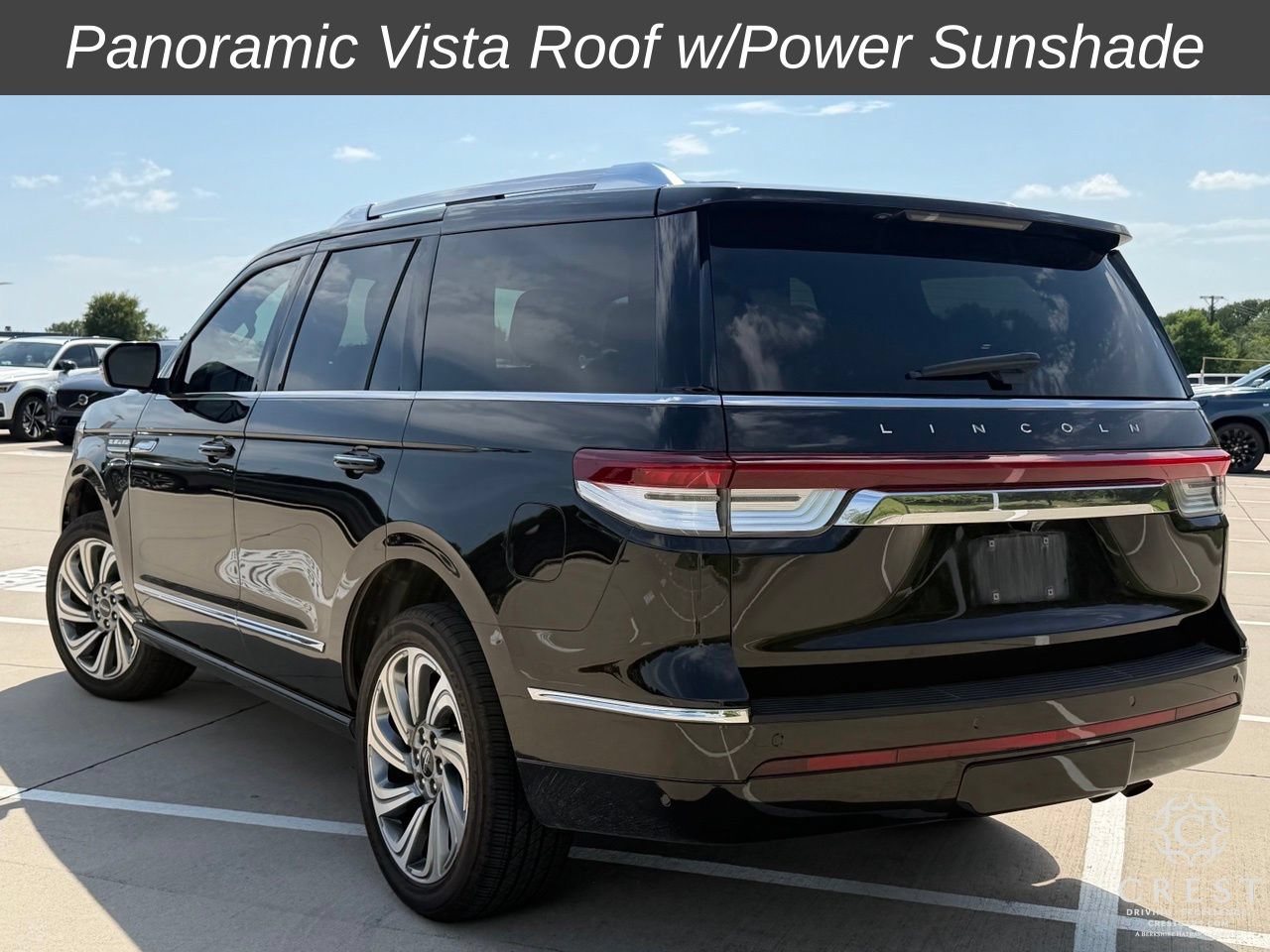 Used 2022 Lincoln Navigator 2WD image 5