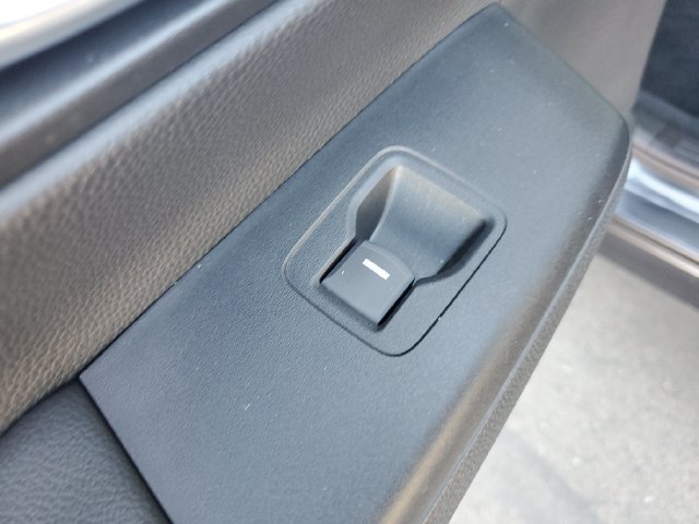 Certified 2025 Honda CR-V LX image 15