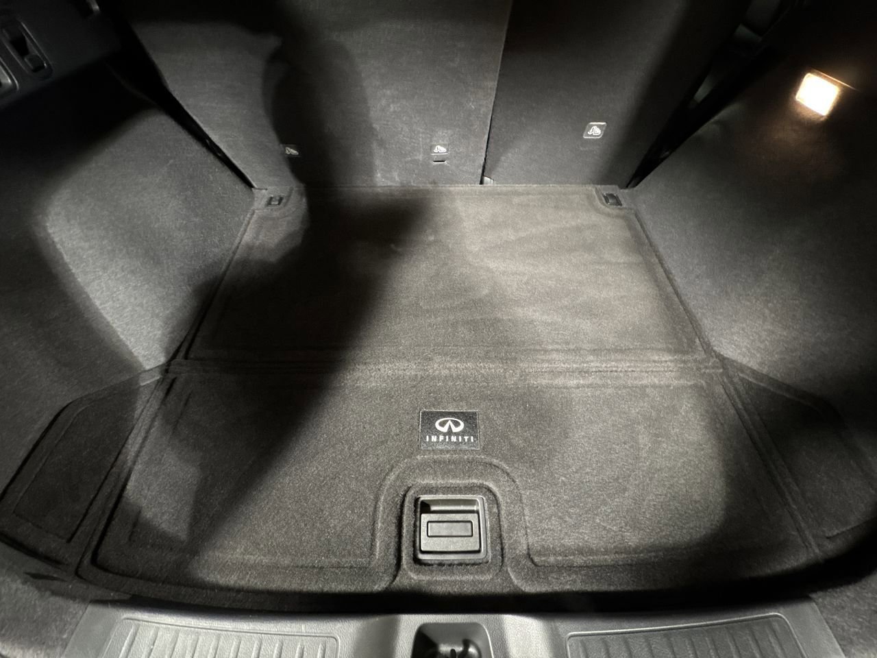 Certified 2025 INFINITI QX55 Luxe w/ Cargo Package image 31