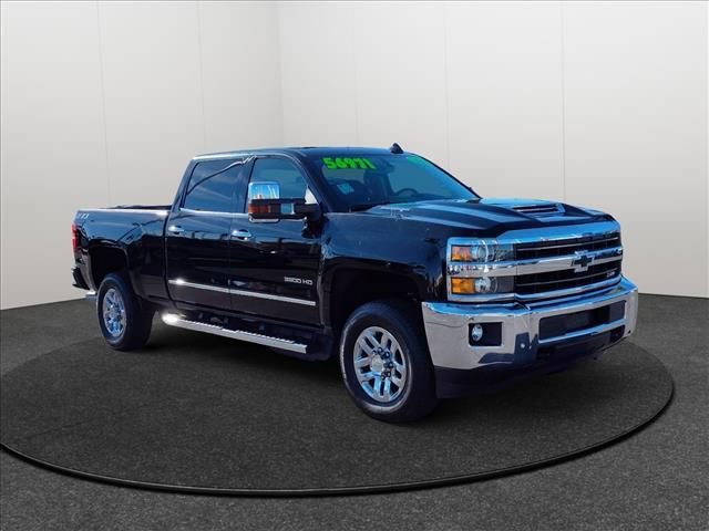 Certified 2019 Chevrolet Silverado 3500 LTZ w/ Duramax Plus Package image 5