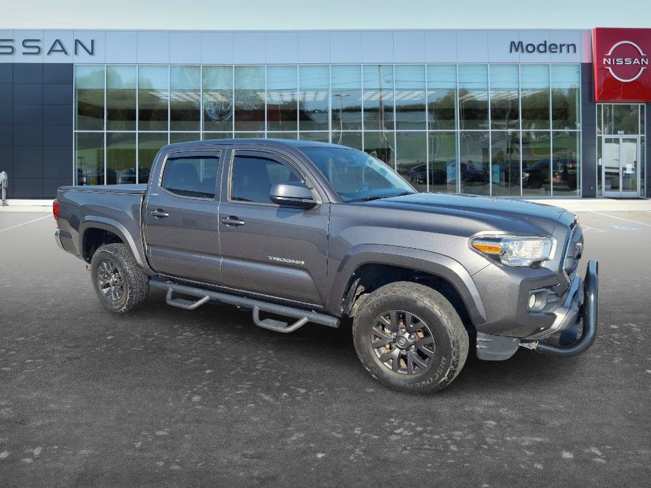 Used 2021 Toyota Tacoma SR5 RWD image 3