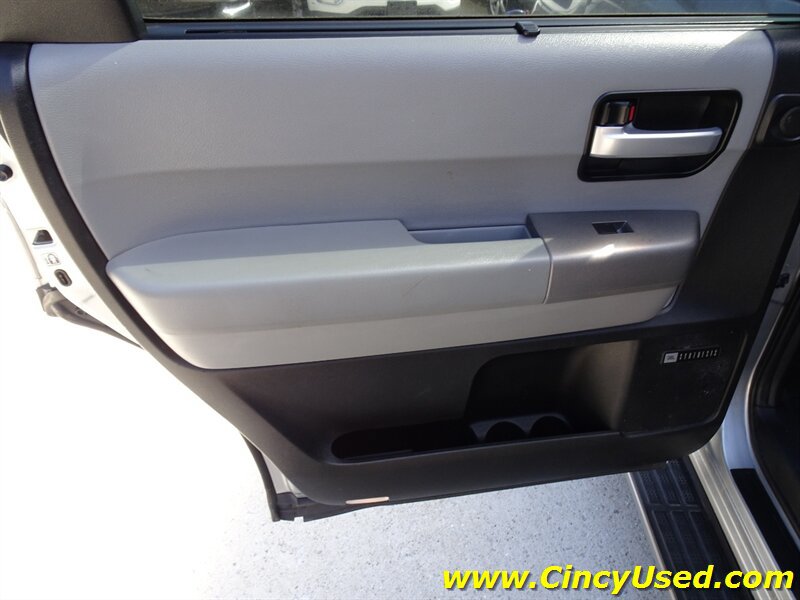 Used 2015 Toyota Sequoia Limited AWD/4WD image 34