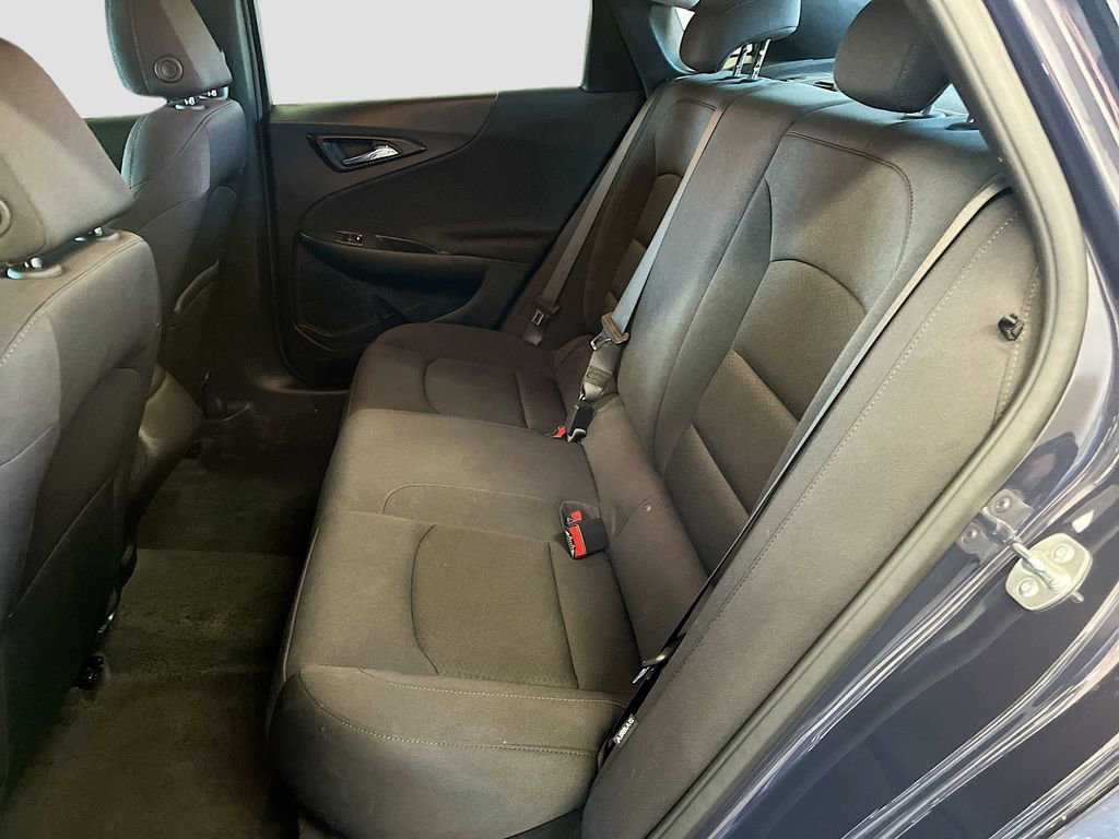 Used 2025 Chevrolet Malibu RS image 17